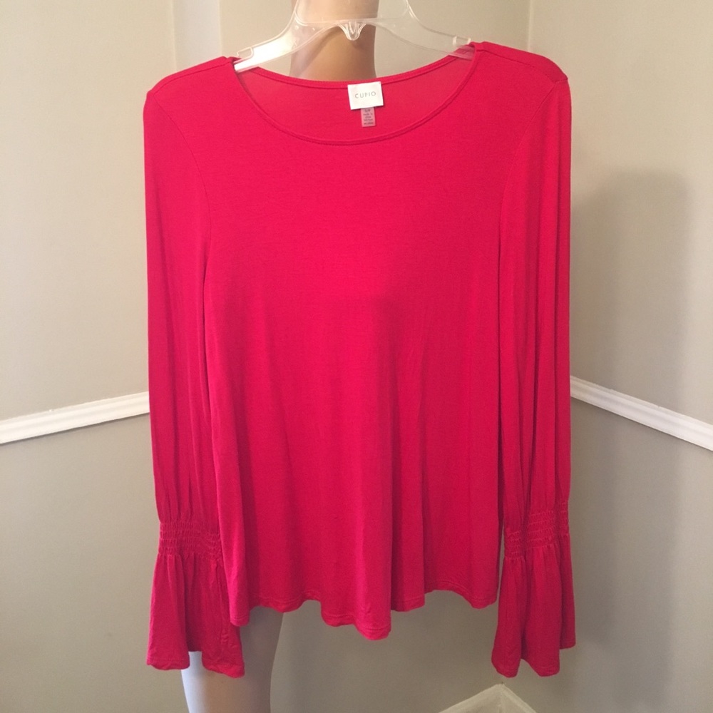 Cupid, size sm red blouse
